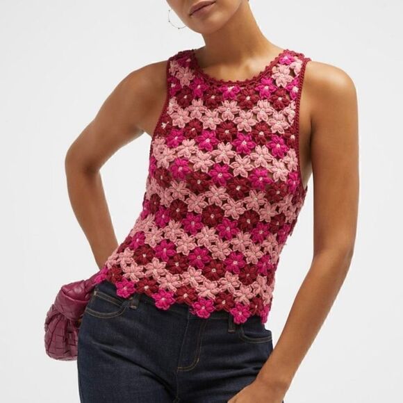 NWT Alice + Olivia Reva Flower Tank (Crochet) - Picture 6 of 16